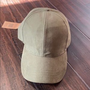 C.C hat NWT